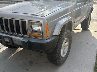 2000 JEEP CHEROKEE Base