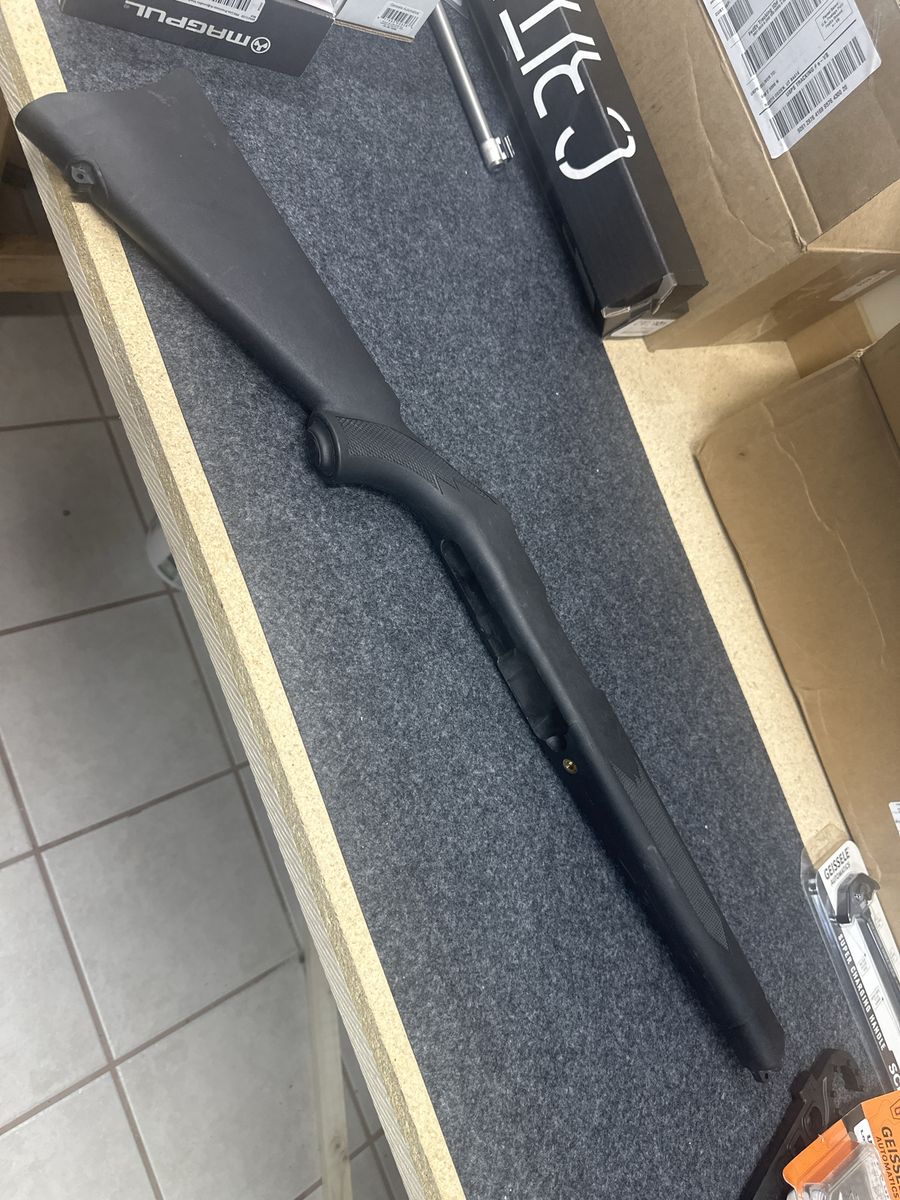 Ruger 10/22 Factory Synthetic Rifle Stock - Black