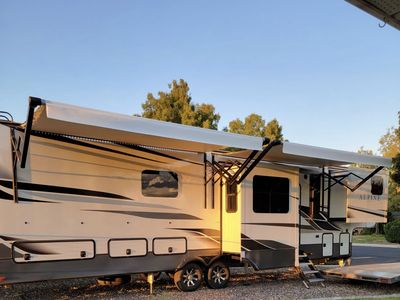2021 alpine 3790FK