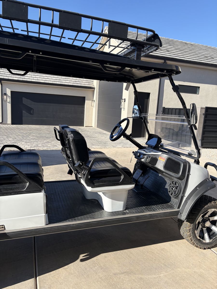 Golf cart