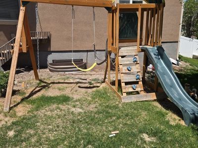 Free Swing set