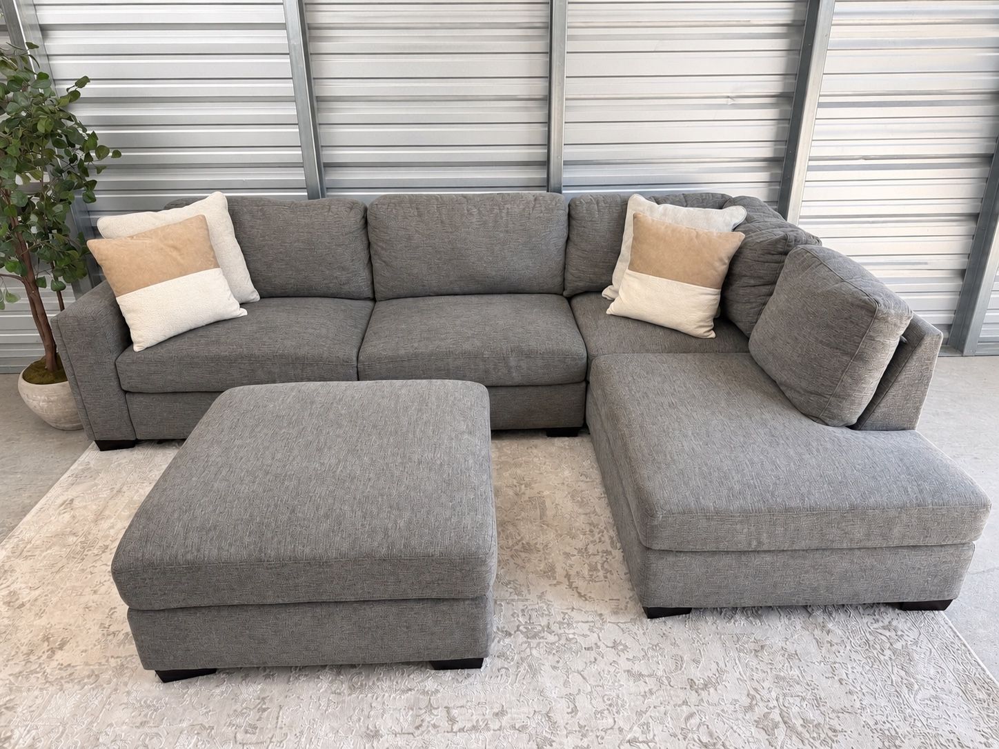 MODERN GRAY 2 PIECE SECTIONAL & OTTOMAN — FREE DELIVERY