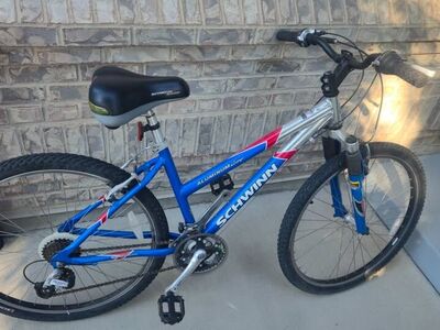 26" Schwinn Aluminum Comp