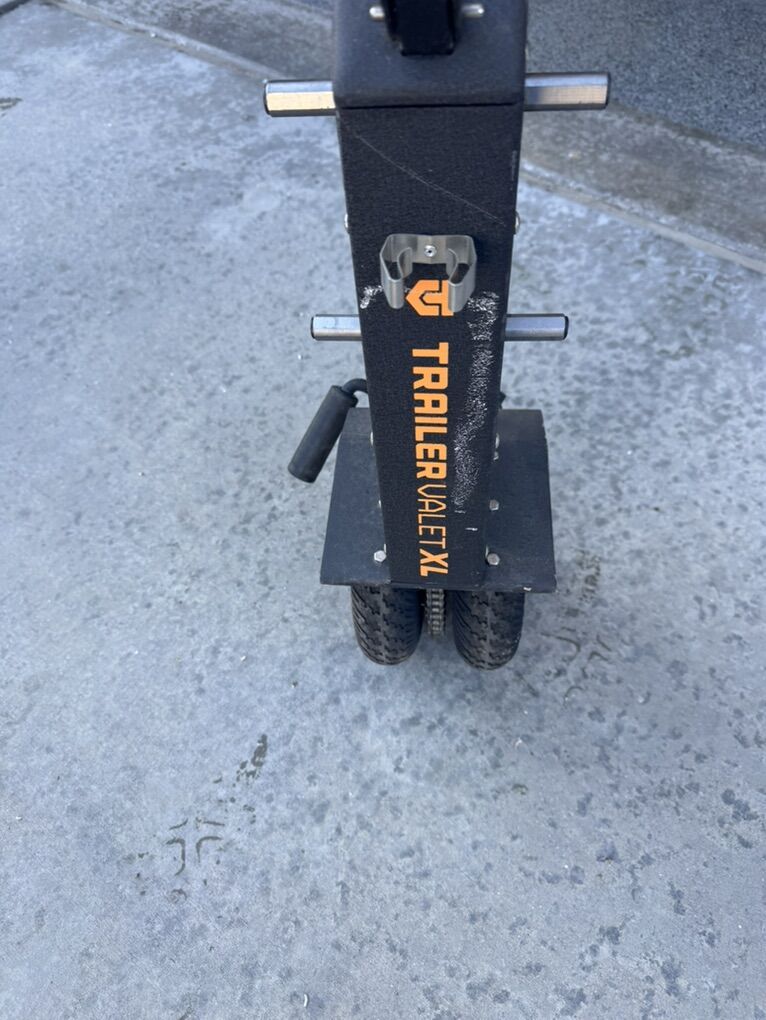 Trailer Valet XL Drill Or Hand Crank Moved