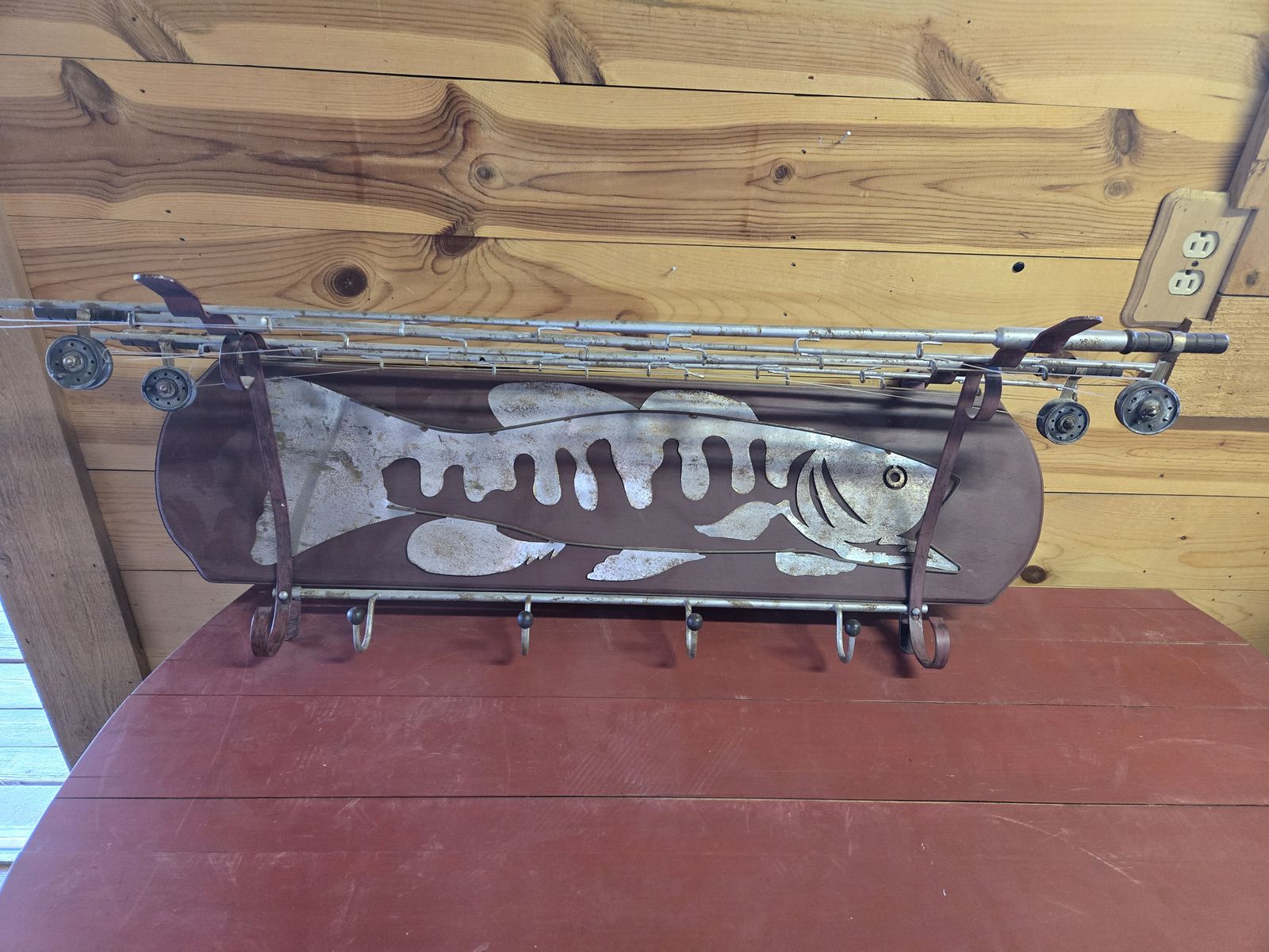Decorative Rustic Fish Fishing Rod Reel Wood Metal Wall Shelf Coat Rack