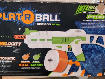 Brand new Brand new Splat-R-Ball SRB1200 Pyro Blaster Kit