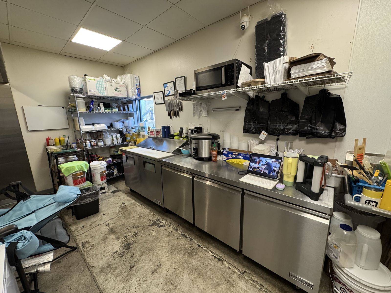 Cloud Kitchen Business For Sale - Full Setup for Commercial Use (Used)