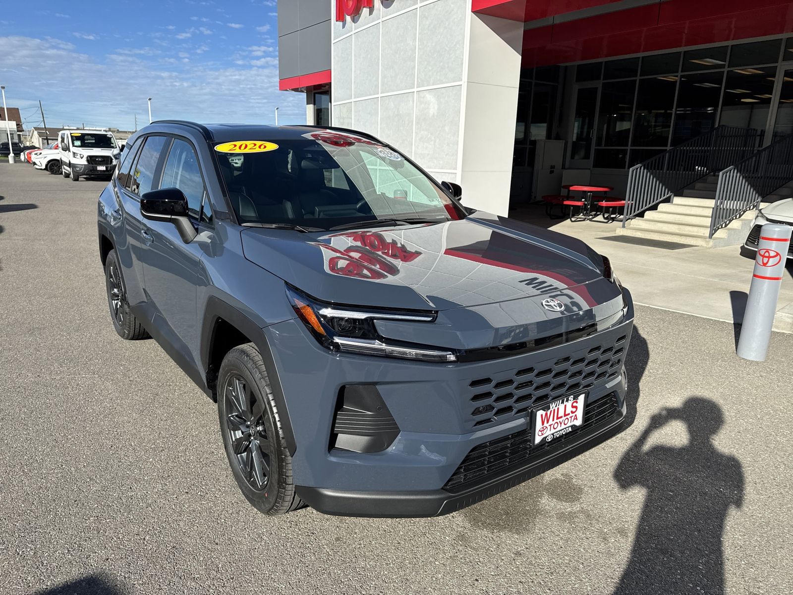 2026 TOYOTA RAV4 XLE Premium