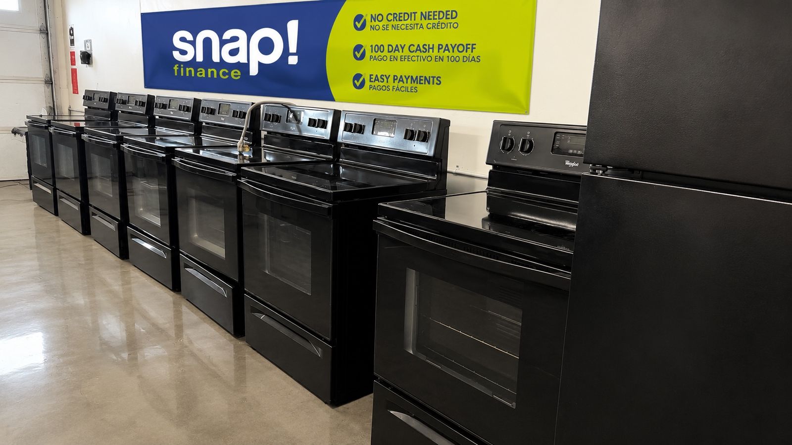 Whirlpool Electric Range Stove - Black Smooth Glass Top Pre-Owned 