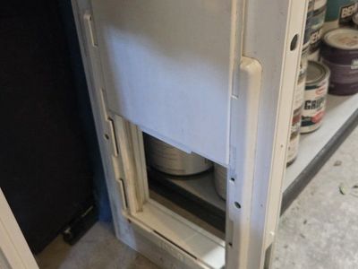 Free pet door