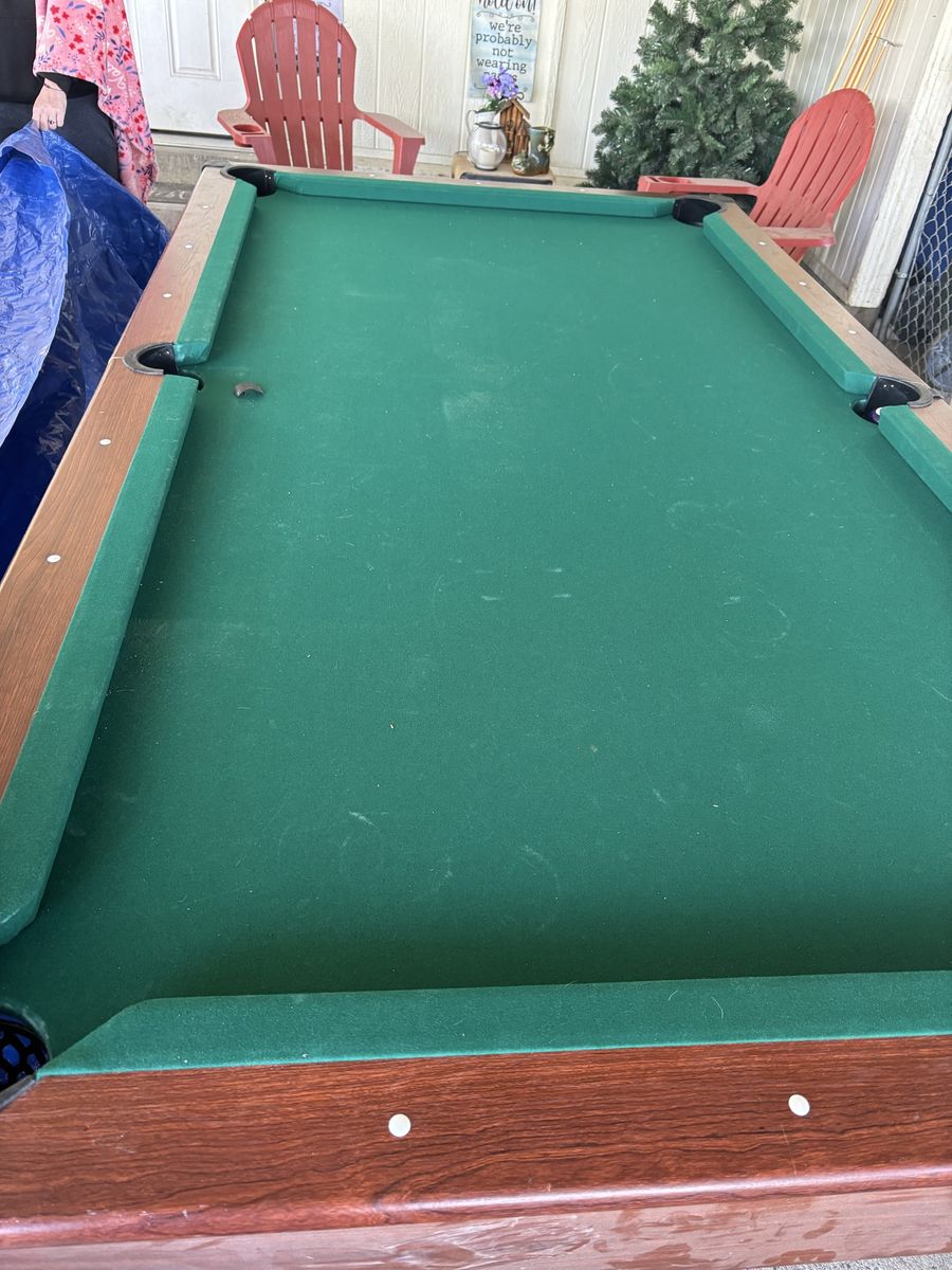 Harvard wood slate pool table