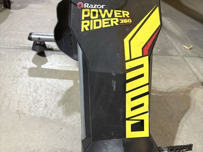 Razor Power Rider 360 Electric Tricycle Drifting Ride-On Toy