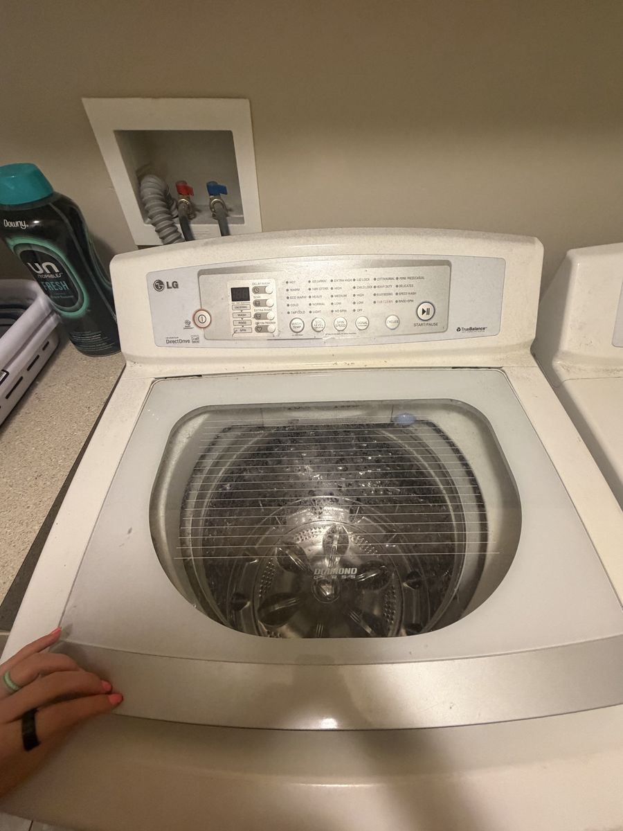 LG Washer & Dryer Set