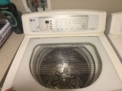 LG Washer & Dryer Set