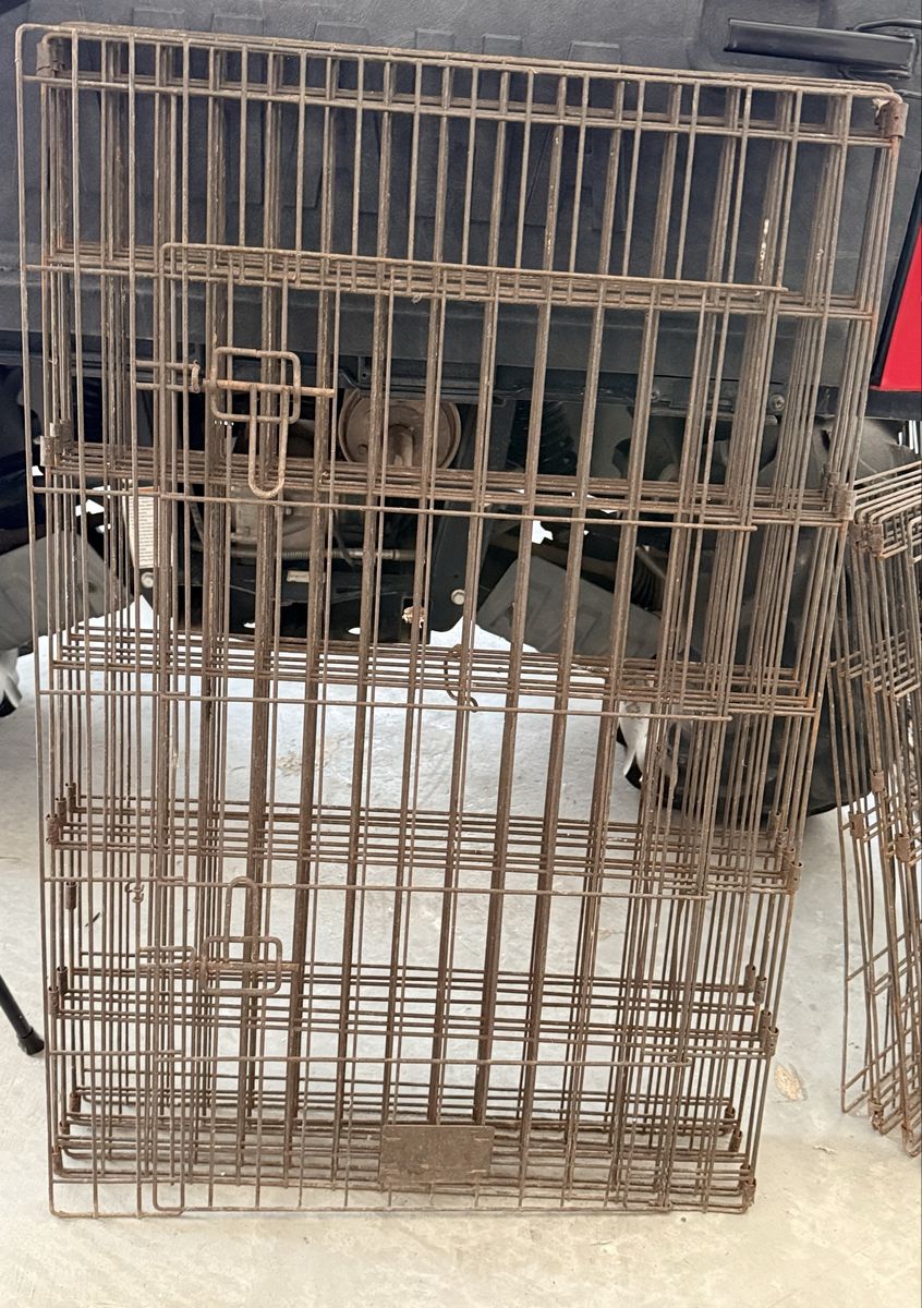Dog playpen
