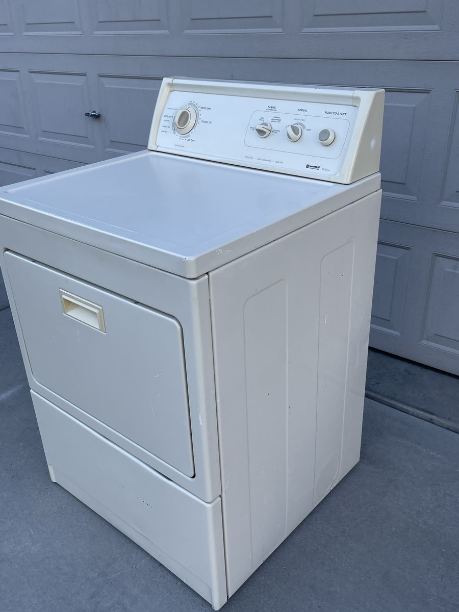 Main image 3
