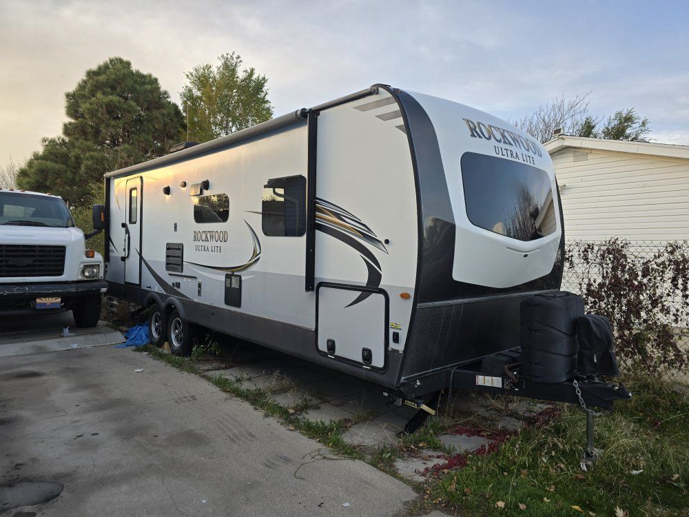 2020 rockwood ultra lite