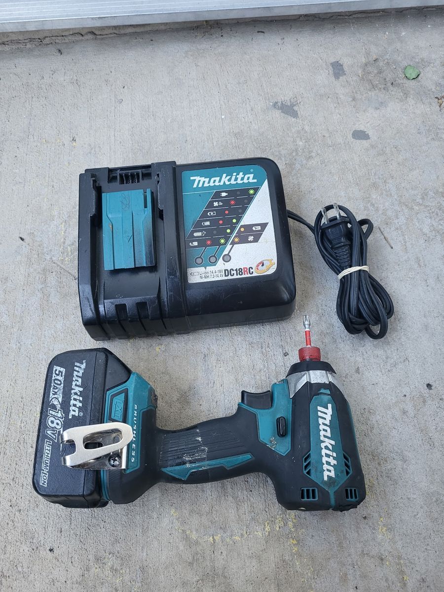 Makita XDT13 Impact Drill w 18v battery