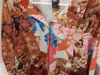 Women's blouse