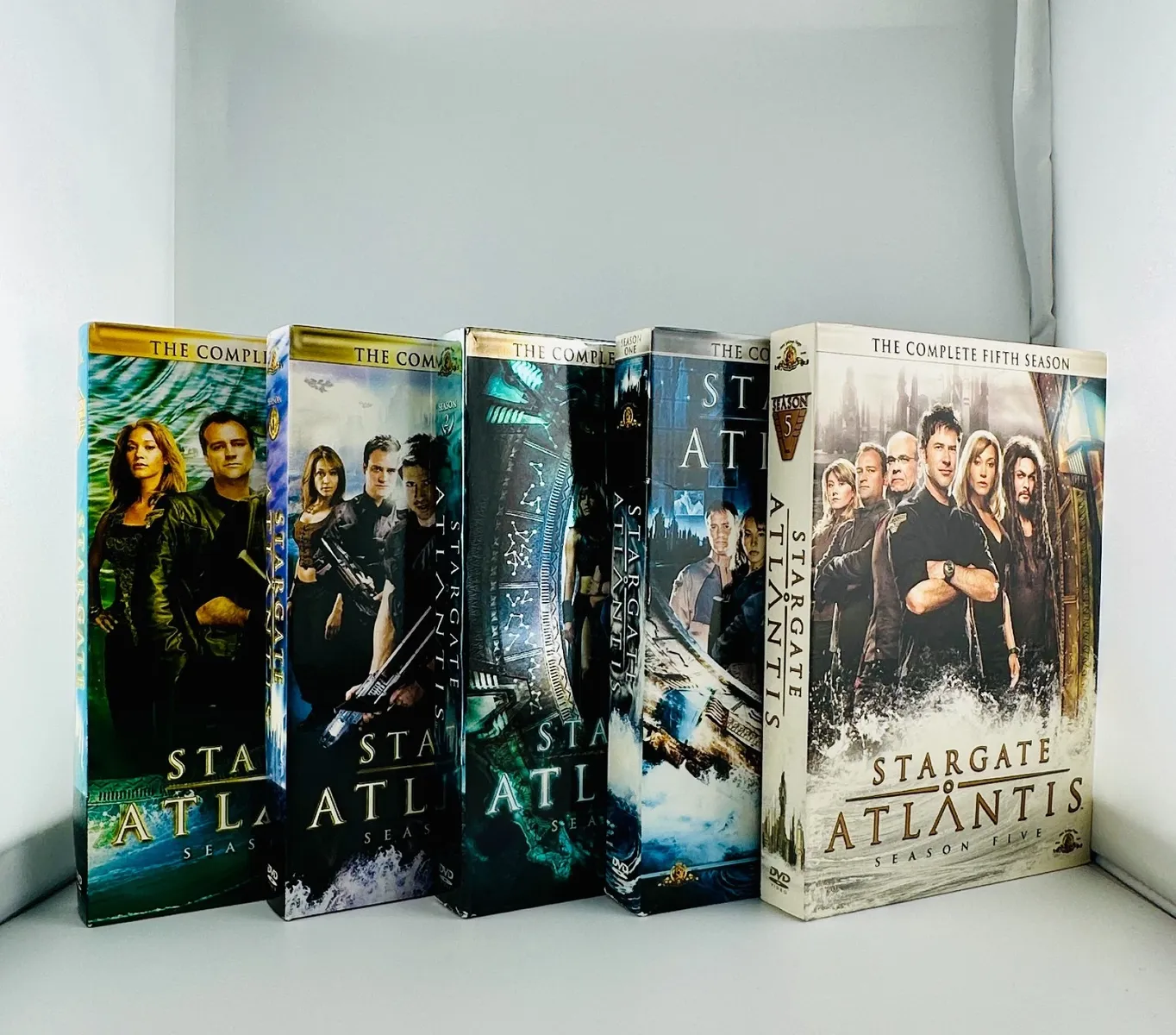 Stargate Atlantis DVD Lot – Seasons 1, 2, 3, 4 & 5 (Complete Series) 5-Disc Set