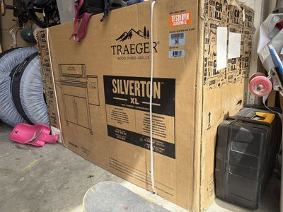 Traeger Silverton XL Grill New in Box