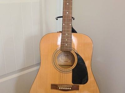 Fender FA-100 Dreadnought Acoustic Guitar with Stand & Accessories - Natural Finish