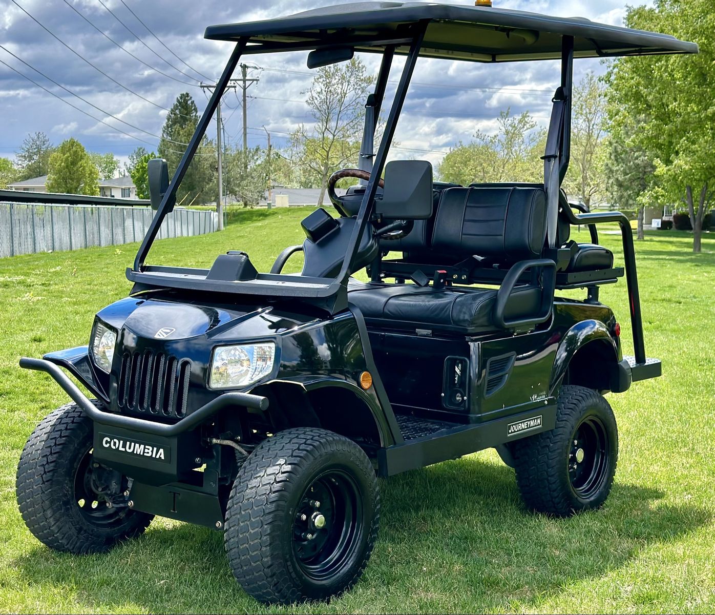 Columbia Journeyman 100 Street Legal LSV Golf Cart - 4 Passenger