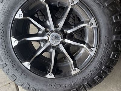 Set of 4 XD Series 18 Inch Wheels with Nitto Ridge Grappler LT275/70R18 Tires
