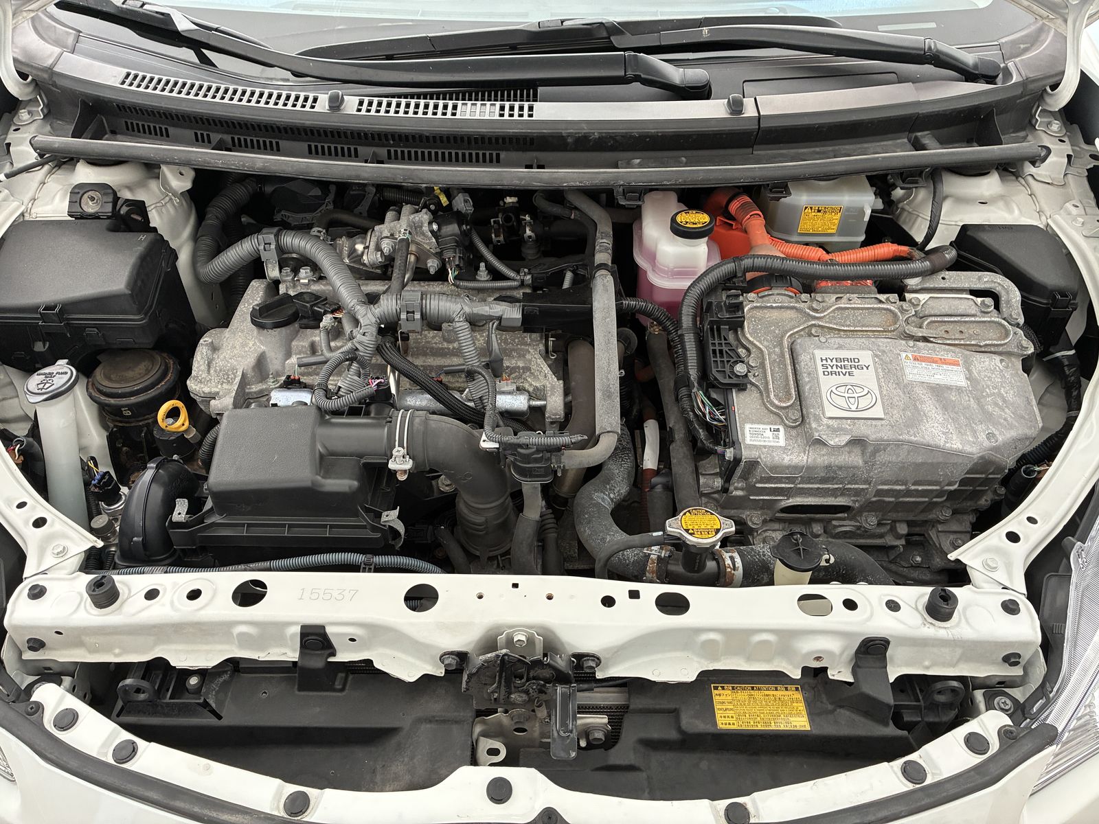 Main image 6