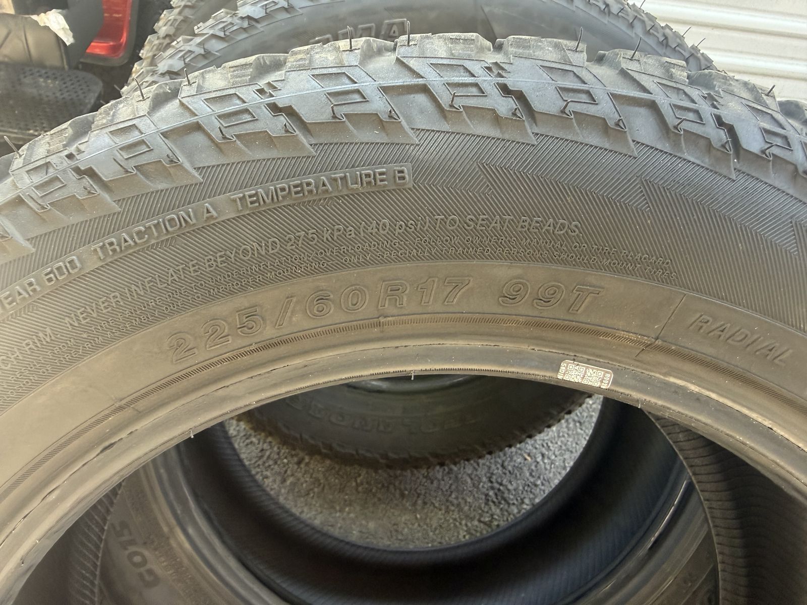 Full set of NEW Yokohama Tires 225/60/R17