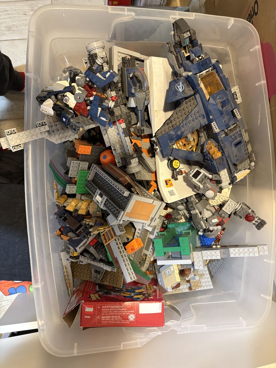 Main image 3