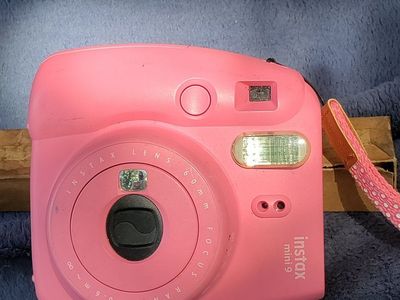 Fujifilm Instax Mini 9 Instant Camera - Pink, 60mm Lens