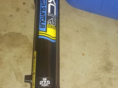 Suntour XCR32 forks 27.5in