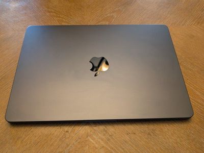 2022 Apple MacBook Air 13.6"
