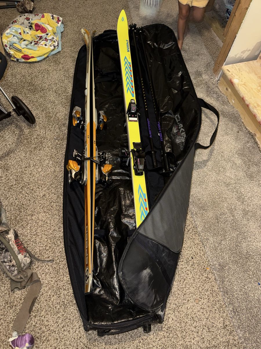 Skis