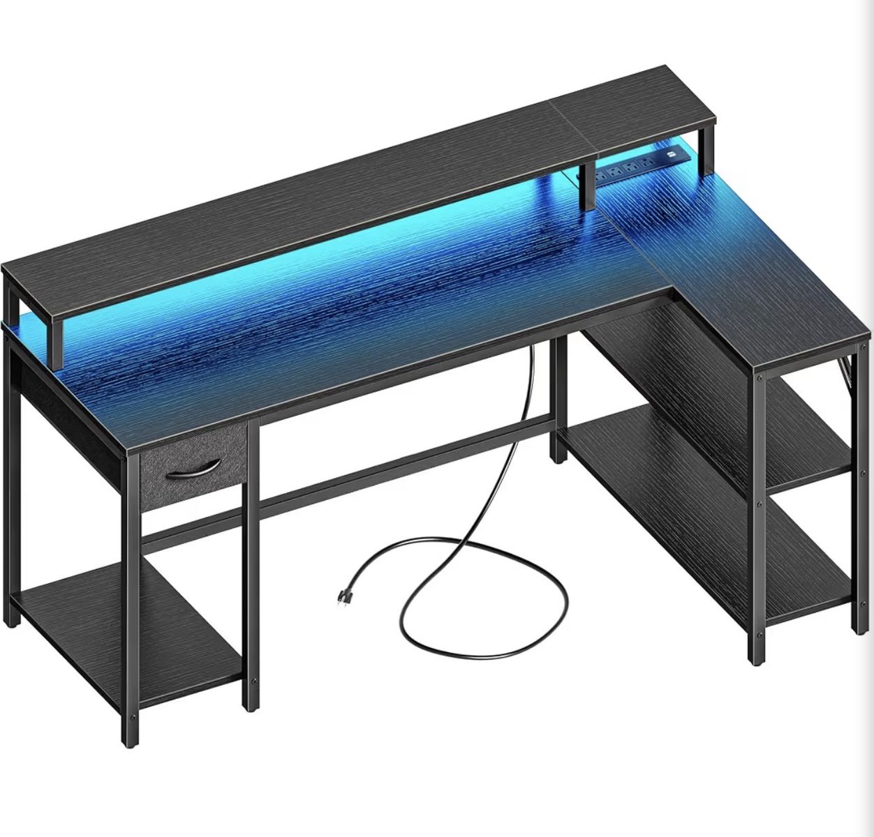 Computer desk