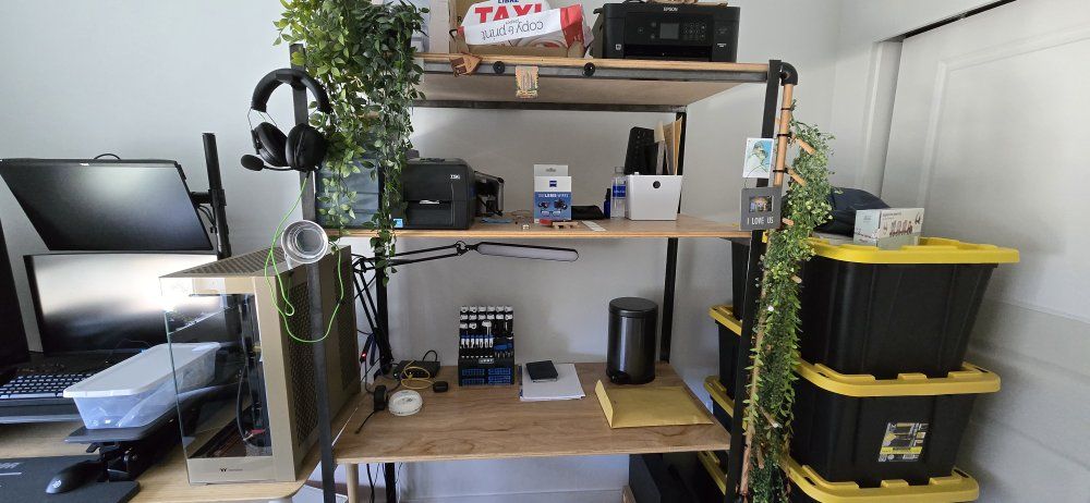 Welded metal shelf