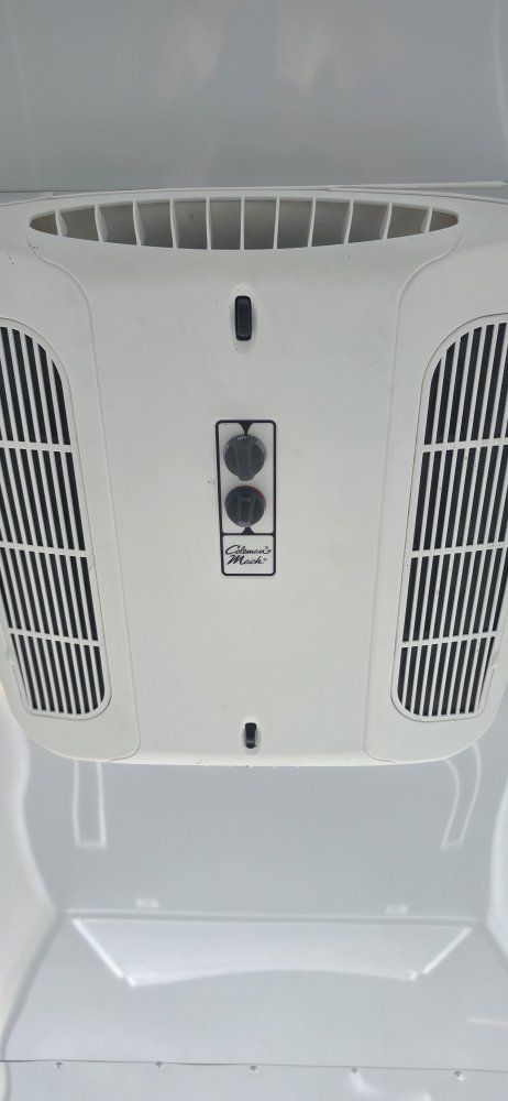Main image 10