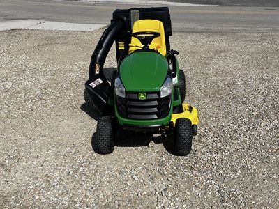 John Deere Riding Lawn Mower E120