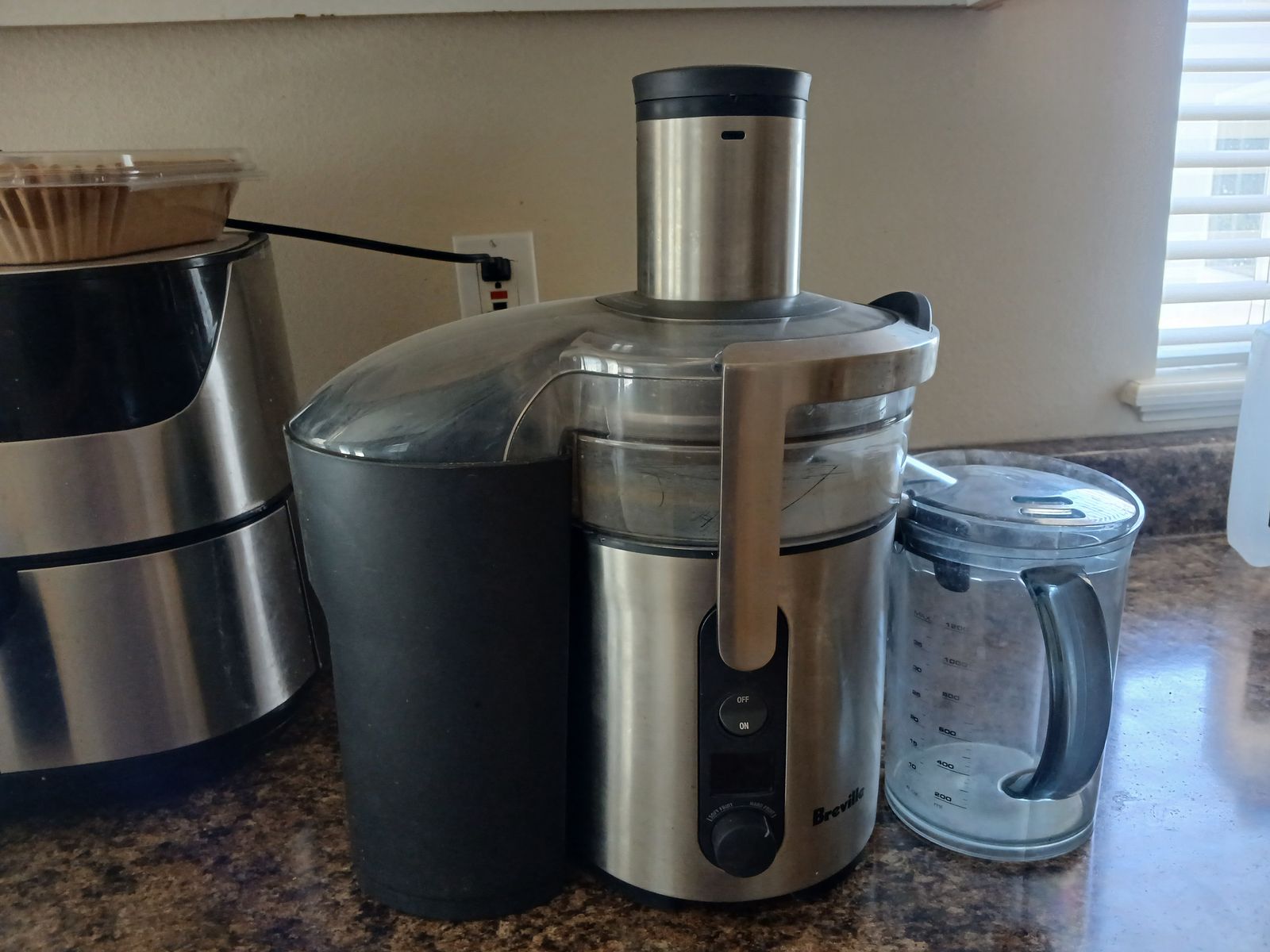 Breville Juice Fountain Plus: Liquefies Fruits, Vegetables, and Bad Lifestyle Choices