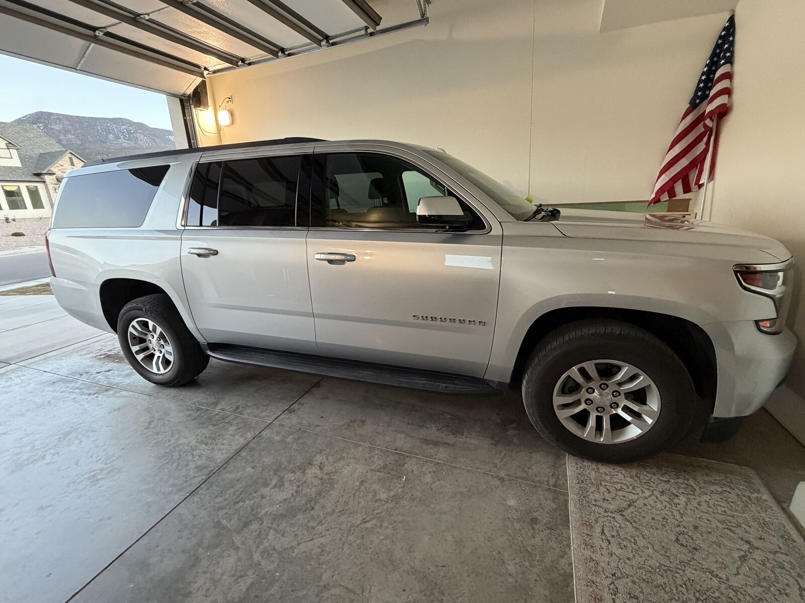 2017 Chevrolet Suburban LS