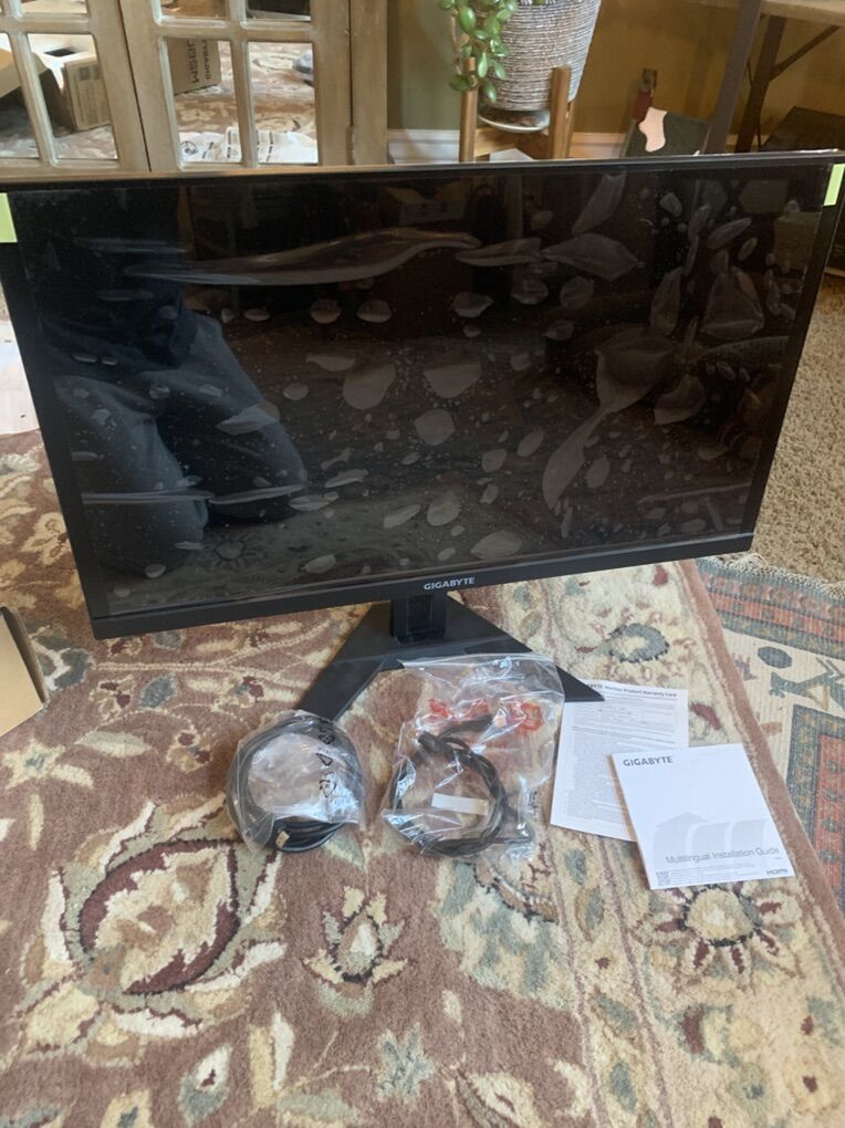 Gigabyte M28U Gaming Monitor