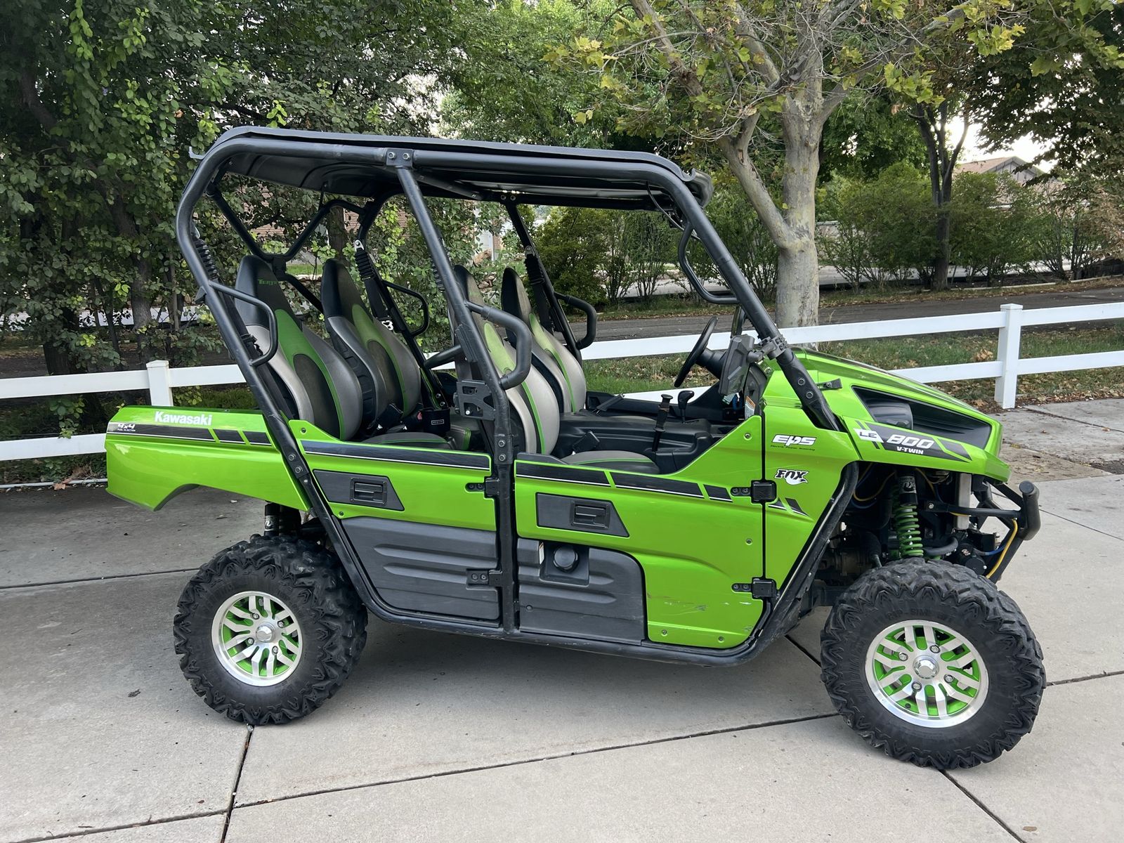 Kawasaki Teryx4 800 LE EPS 4x4 UTV Side-by-Side Green