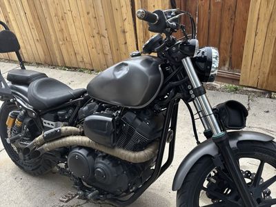 Yamaha bolt