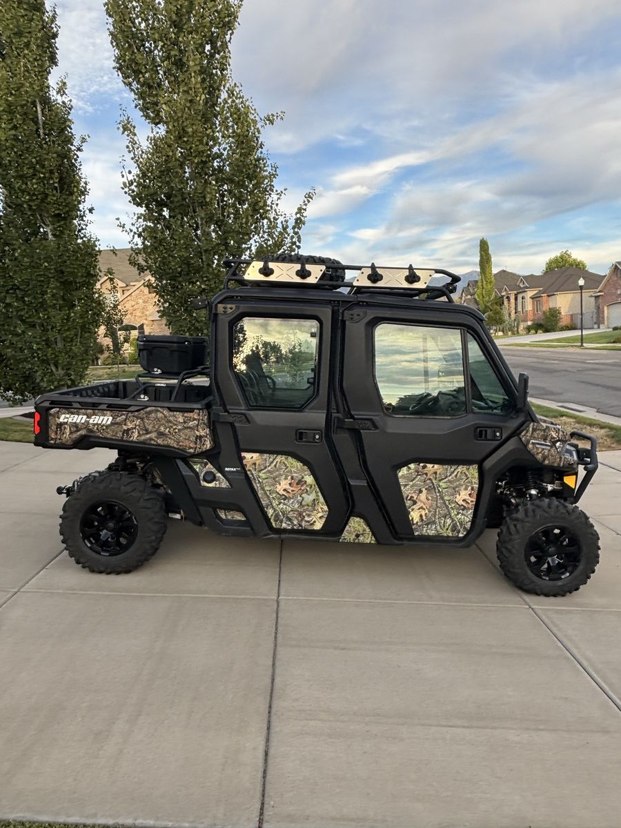 Can Am Defender Crew Max Limited 