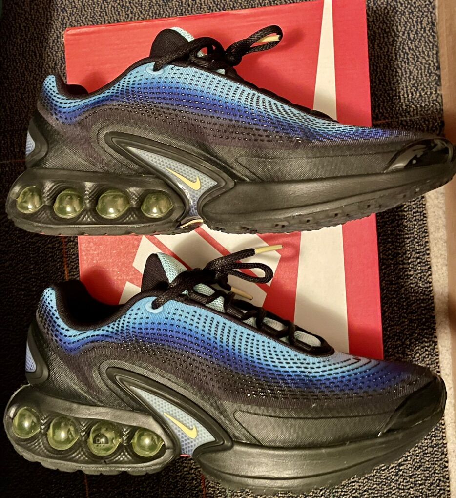 Brand New NIKE AIR MAX DN SE