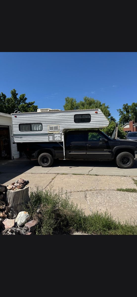 1999 8FT ANGLER FLEETWOOD CAMPER