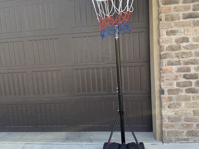 Like Brand New Kids Adustae Height Hoop