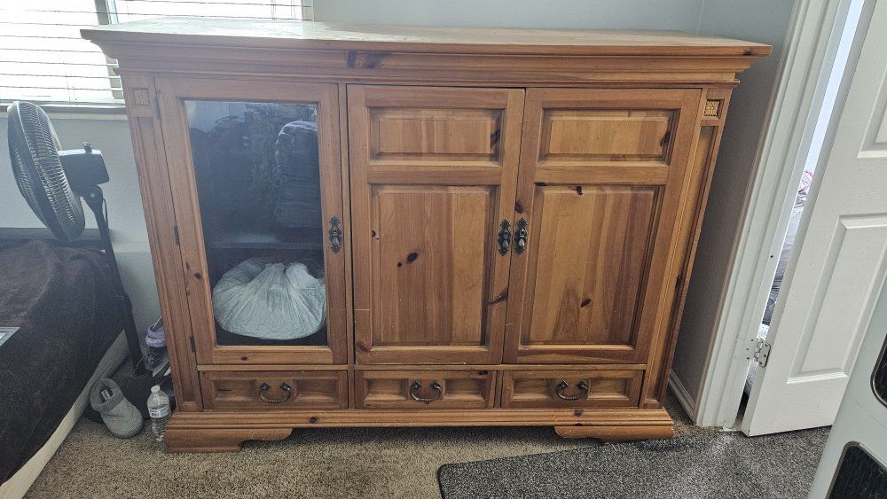pine credenza hutch