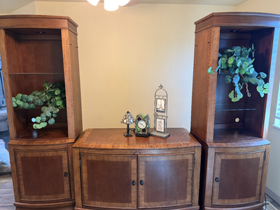 ARMOIRE
